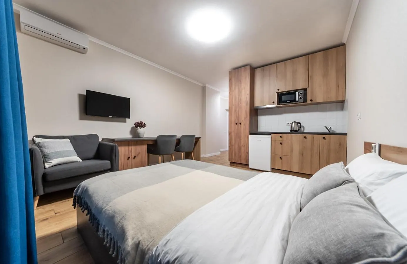 N.A.N Apartments On Krushelnytska Kyiv Ukraine