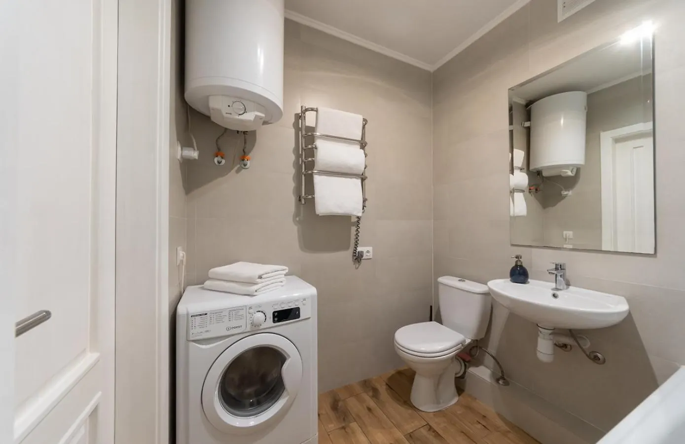 N.A.N Apartments On Krushelnytska Kyiv Ukraine